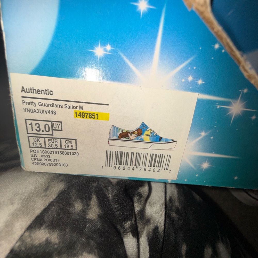 Authentic Pretty Guardians Sailor Moon vans collab. Size 13 little kids. - Picture 7 of 11